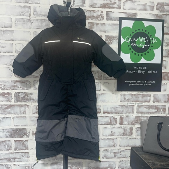 Extreme outfitters snowsuit 12M